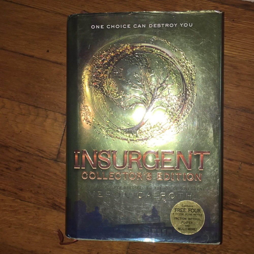 Insurgent Divergent book series